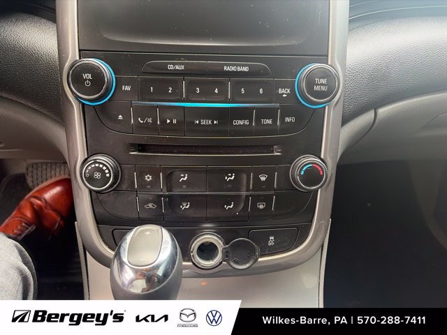 Used 2015 Chevrolet Malibu LS FWD image 8
