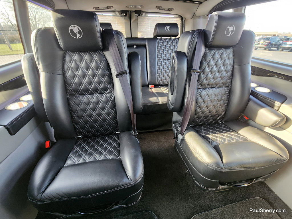 Used 2023 Ford Transit 150 Low Roof AWD image 32