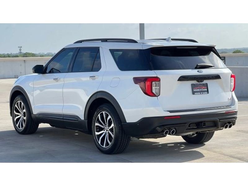 Used 2020 Ford Explorer ST w/ Premium Technology Package image 9
