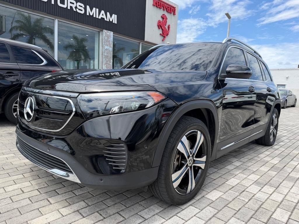 Used 2022 Mercedes-Benz EQB 350 4MATIC image 4