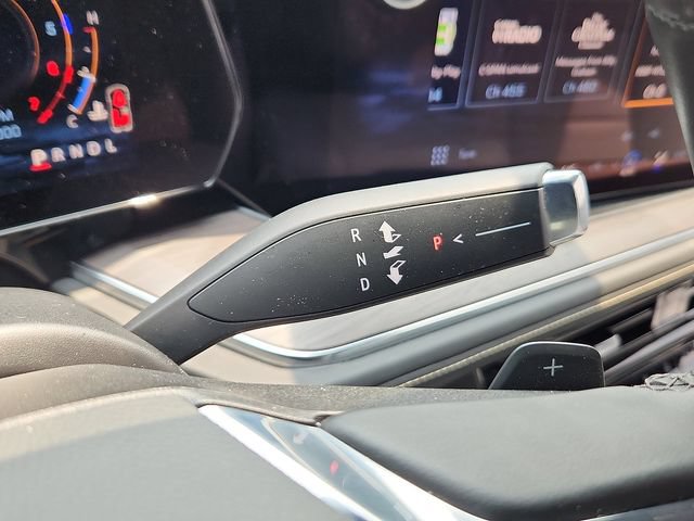 Used 2025 Chevrolet Tahoe Premier AWD/4WD image 10