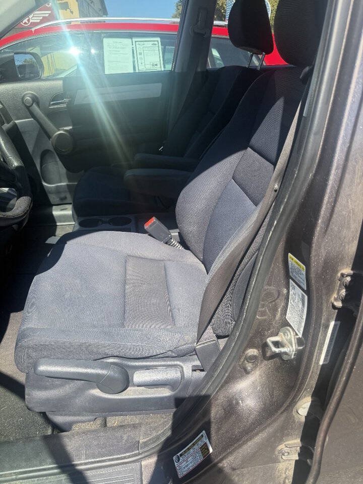 Used 2011 Honda CR-V LX image 3