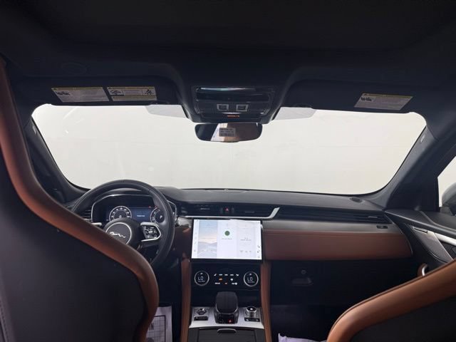 New 2026 Jaguar F-PACE R-Dynamic S AWD/4WD image 21