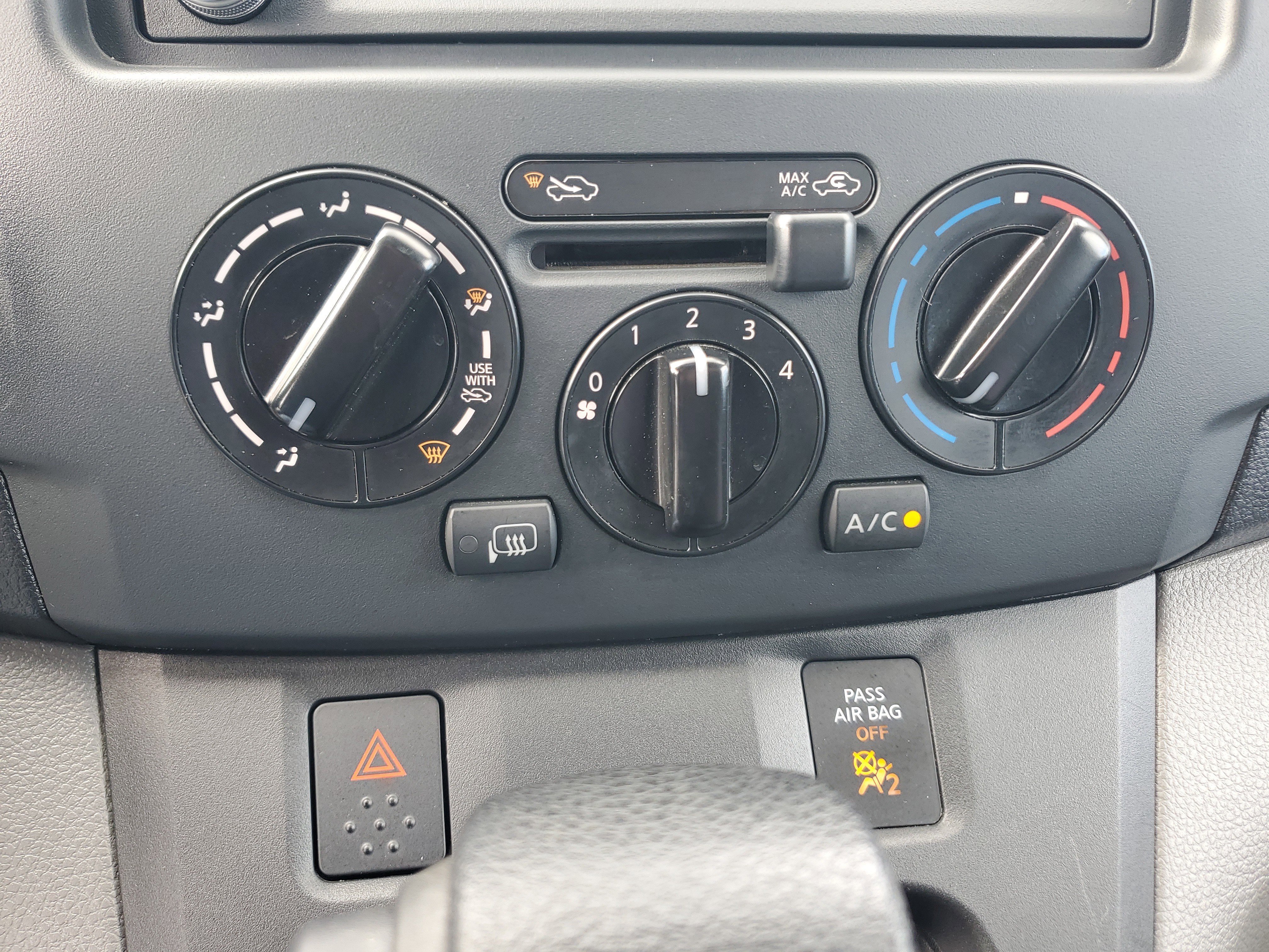 Used 2021 Nissan NV200 SV image 21