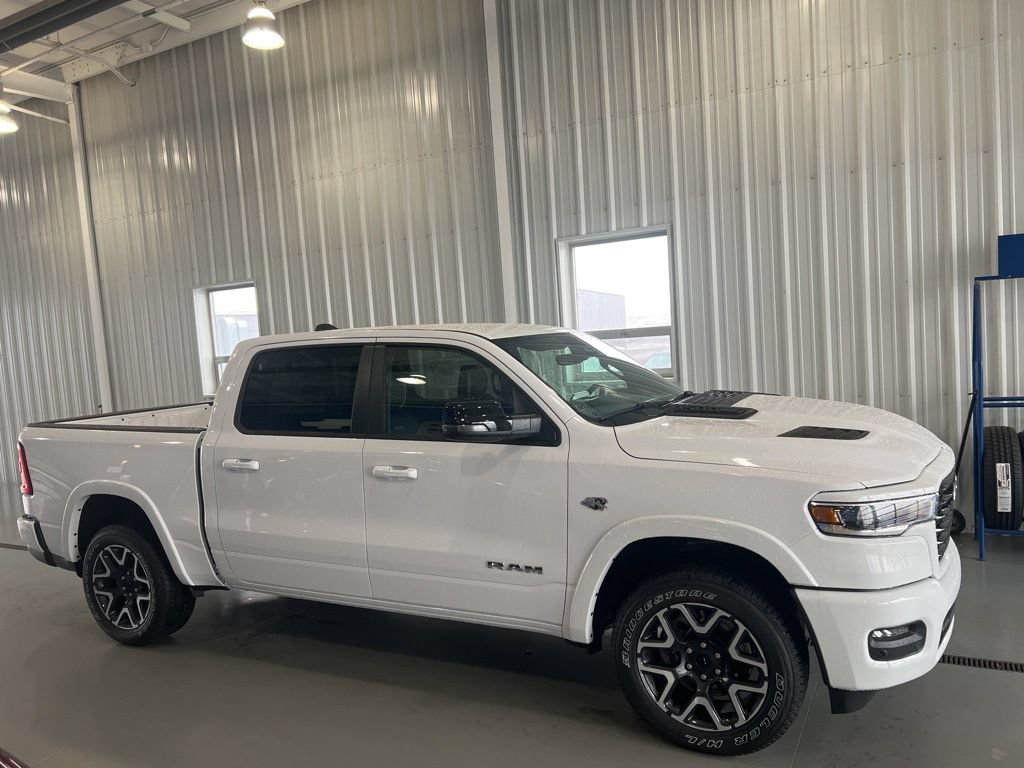 New 2026 RAM 1500 Laramie AWD/4WD image 33