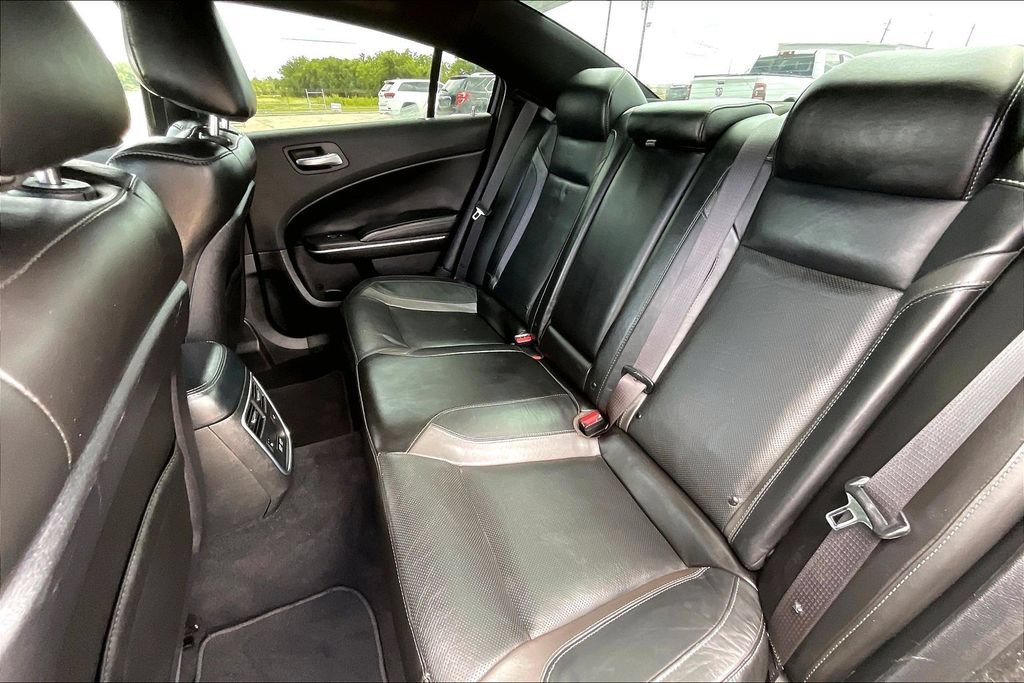 Certified 2022 Dodge Charger SXT w/ Leather Interior Group RWD image 18