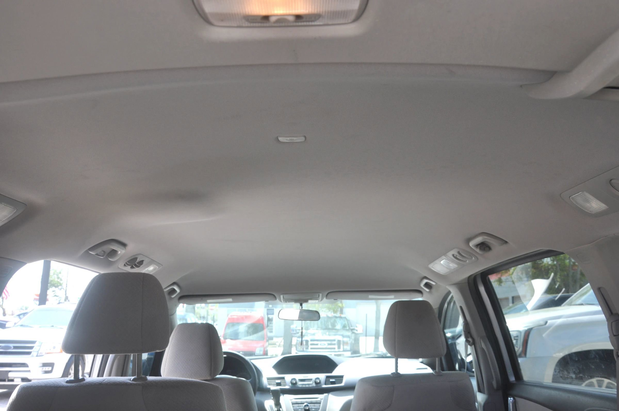 Used 2014 Honda Odyssey LX image 17