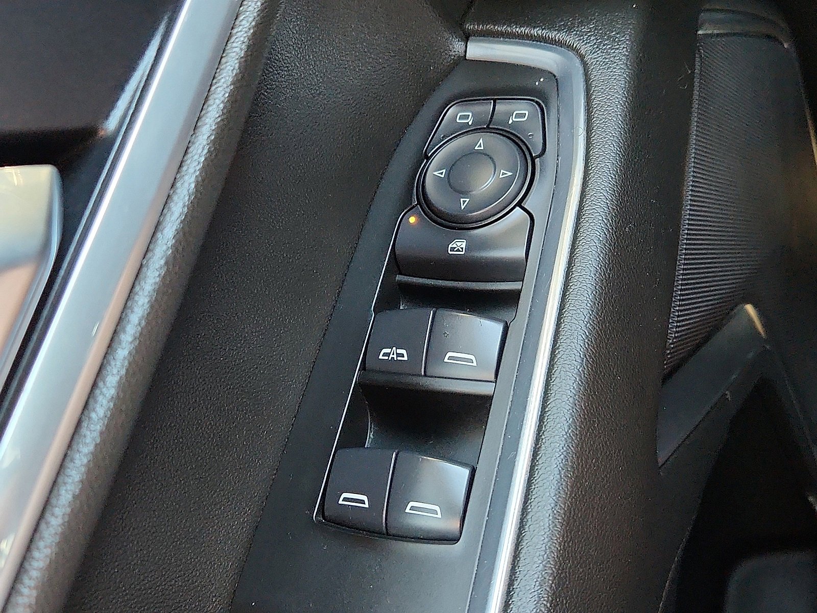 Used 2025 Chevrolet Silverado 1500 LT image 20