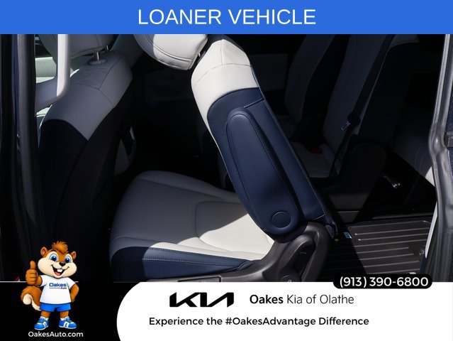 New 2026 Kia Carnival SX w/ SX Dark Edition Package FWD image 13