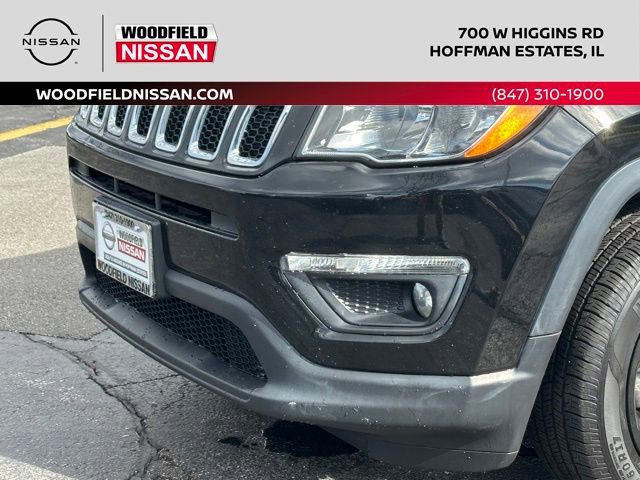 Used 2017 Jeep Compass Latitude w/ Popular Equipment Group image 8