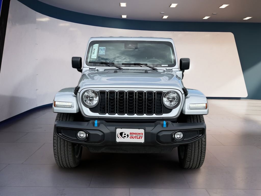 Used 2024 Jeep Wrangler Unlimited image 8