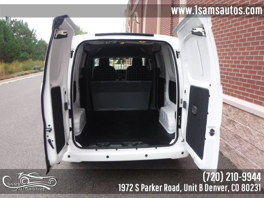 Used 2020 Nissan NV200 SV image 24