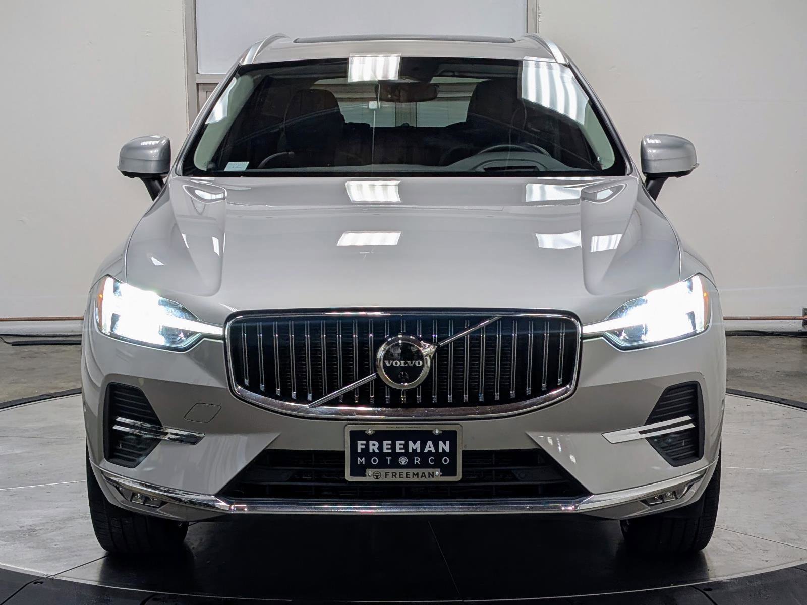 Used 2023 Volvo XC60 B6 Ultimate AWD/4WD image 3