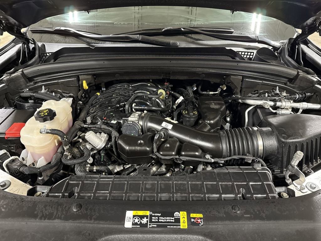 Used 2022 Jeep Grand Cherokee Limited image 25