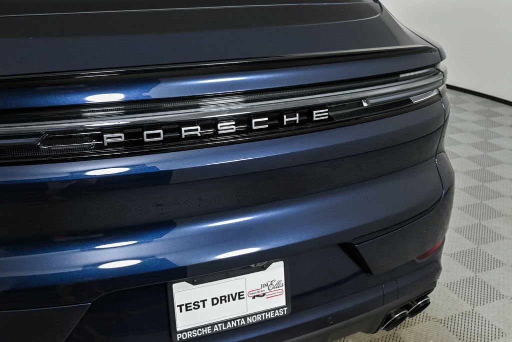 New 2025 Porsche Cayenne image 37