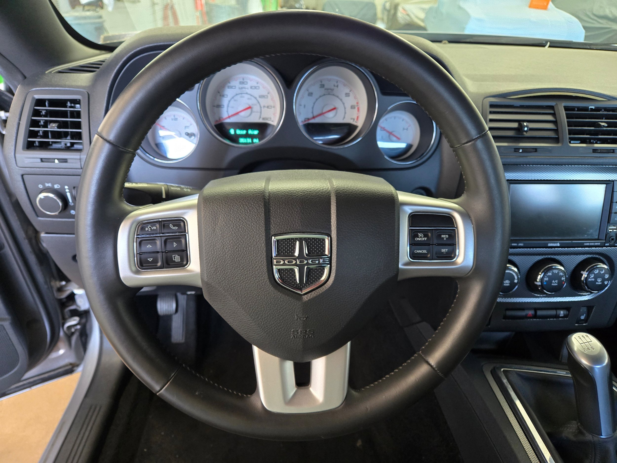 Used 2014 Dodge Challenger R/T Plus RWD image 9
