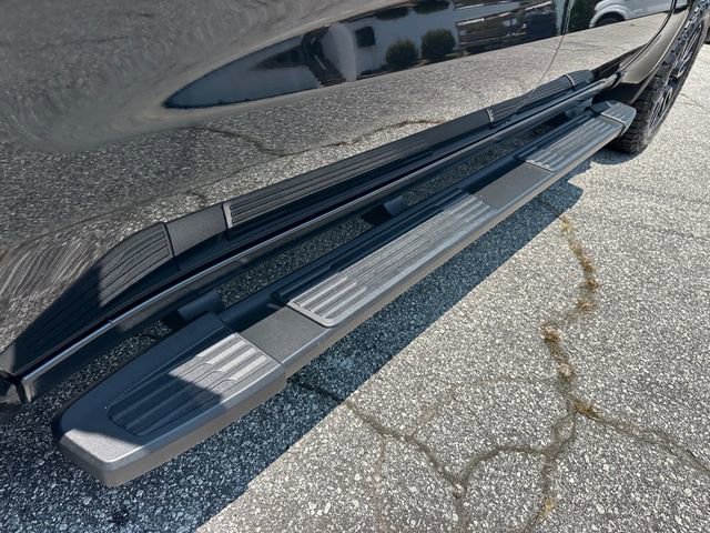 New 2025 GMC Sierra 1500 Elevation w/ LPO, Elevation Black Package image 17