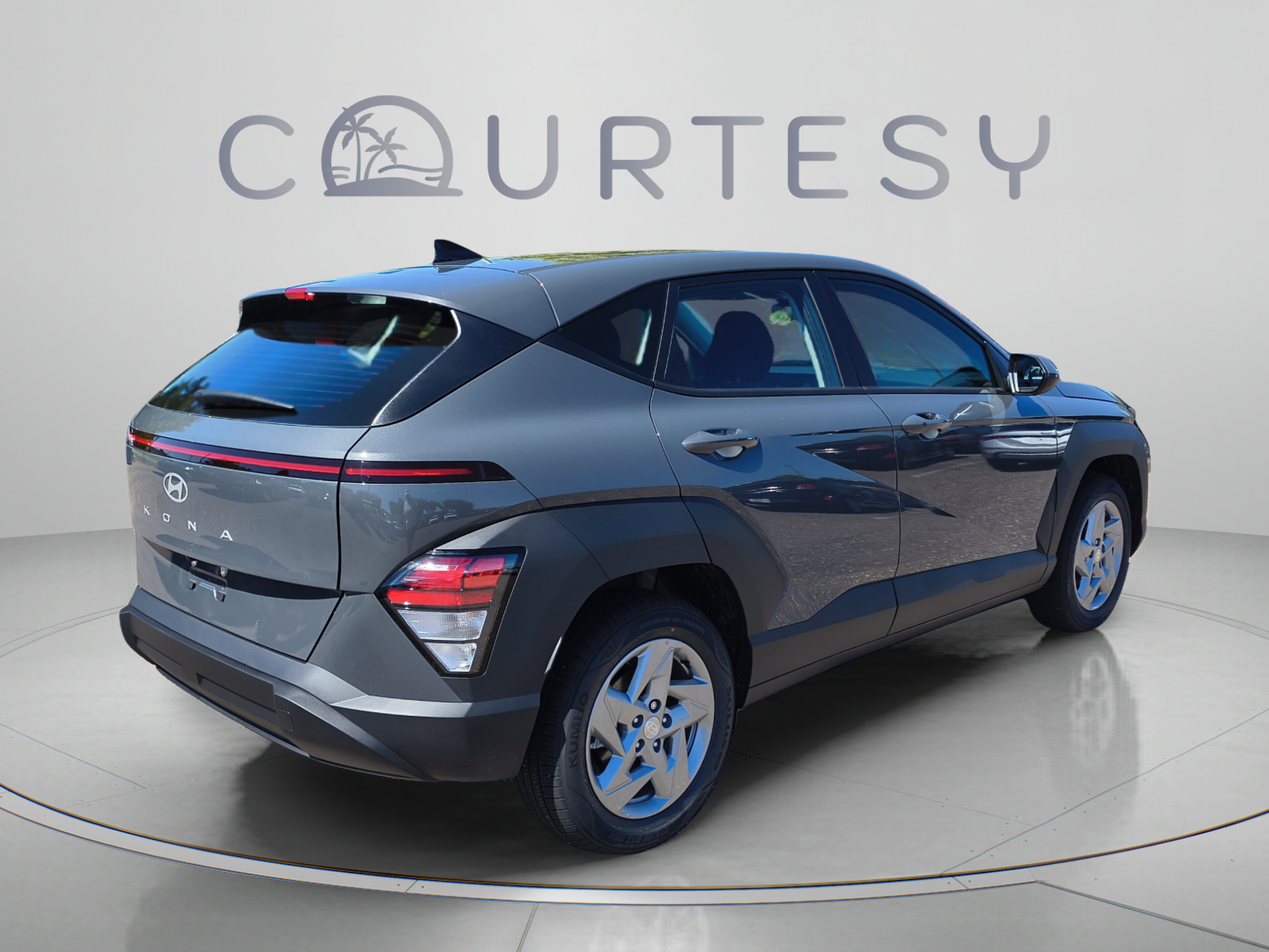 New 2027 Hyundai Kona SE FWD image 5