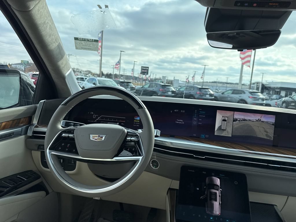 Used 2025 Cadillac Escalade Sport Platinum AWD/4WD image 39