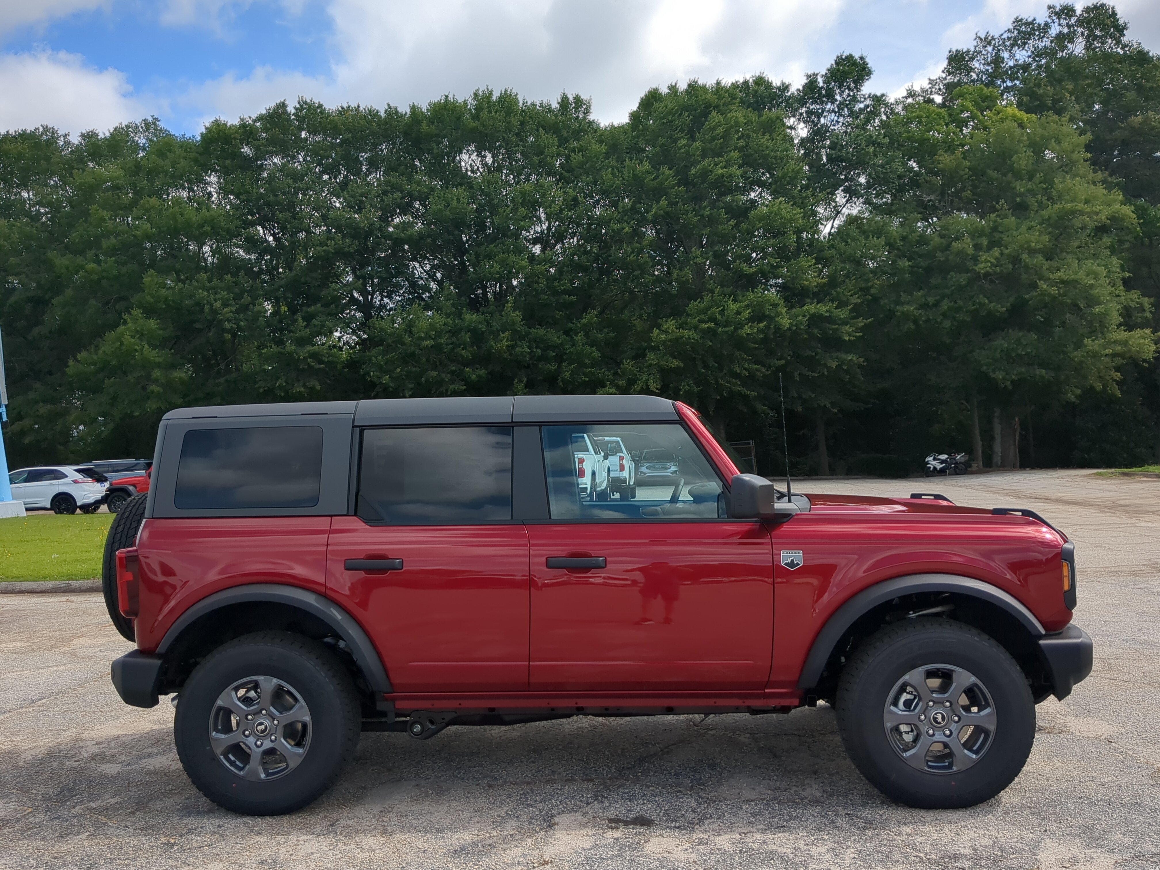 New 2026 Ford Bronco Big Bend AWD/4WD image 2