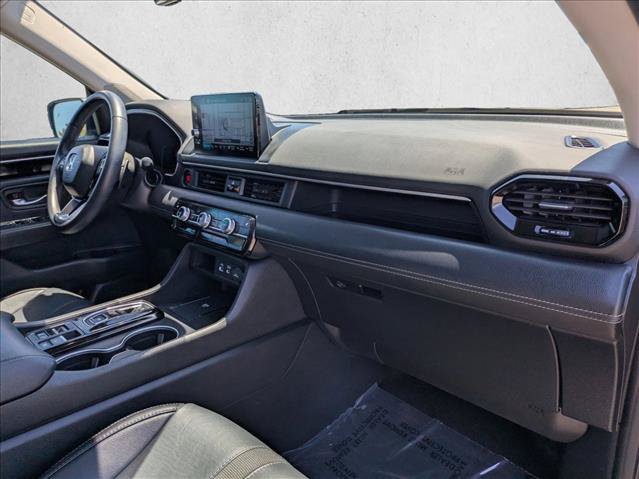 Used 2024 Honda Pilot Touring image 24