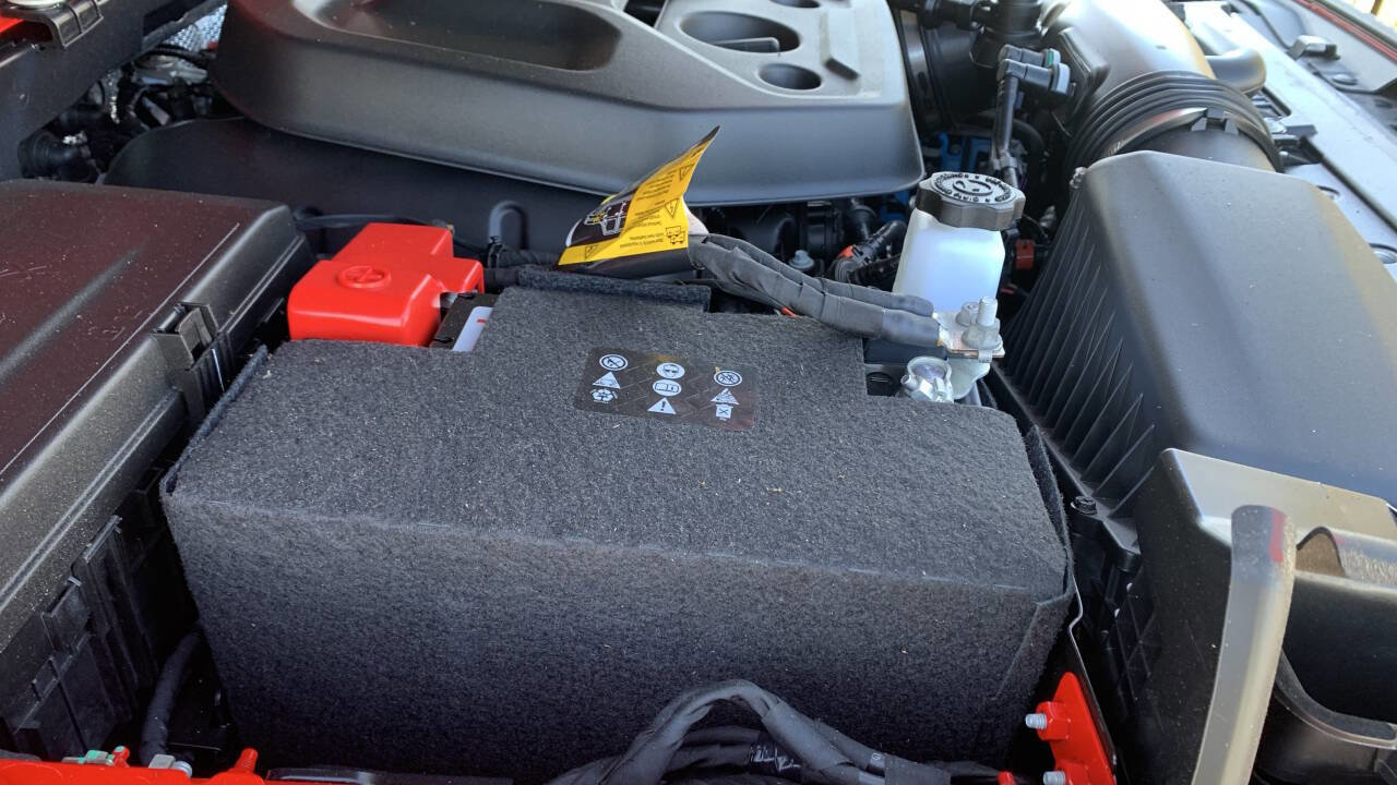 Used 2024 Jeep Wrangler Sport image 59