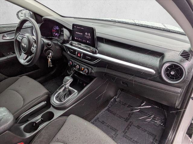 Used 2023 Kia Forte LXS w/ LXS Technology Package image 19