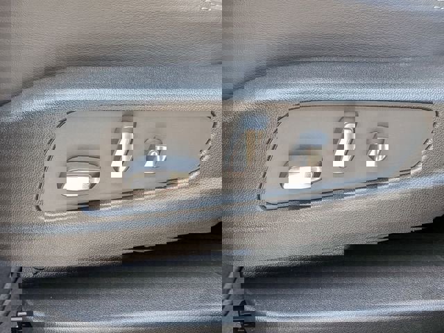 New 2026 Cadillac XT5 Premium Luxury w/ Driver Assist Package image 14