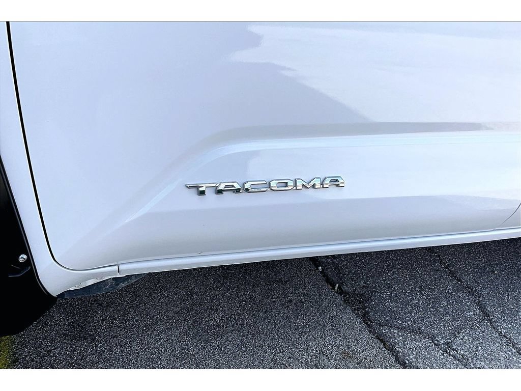 Used 2024 Toyota Tacoma SR5 RWD image 38