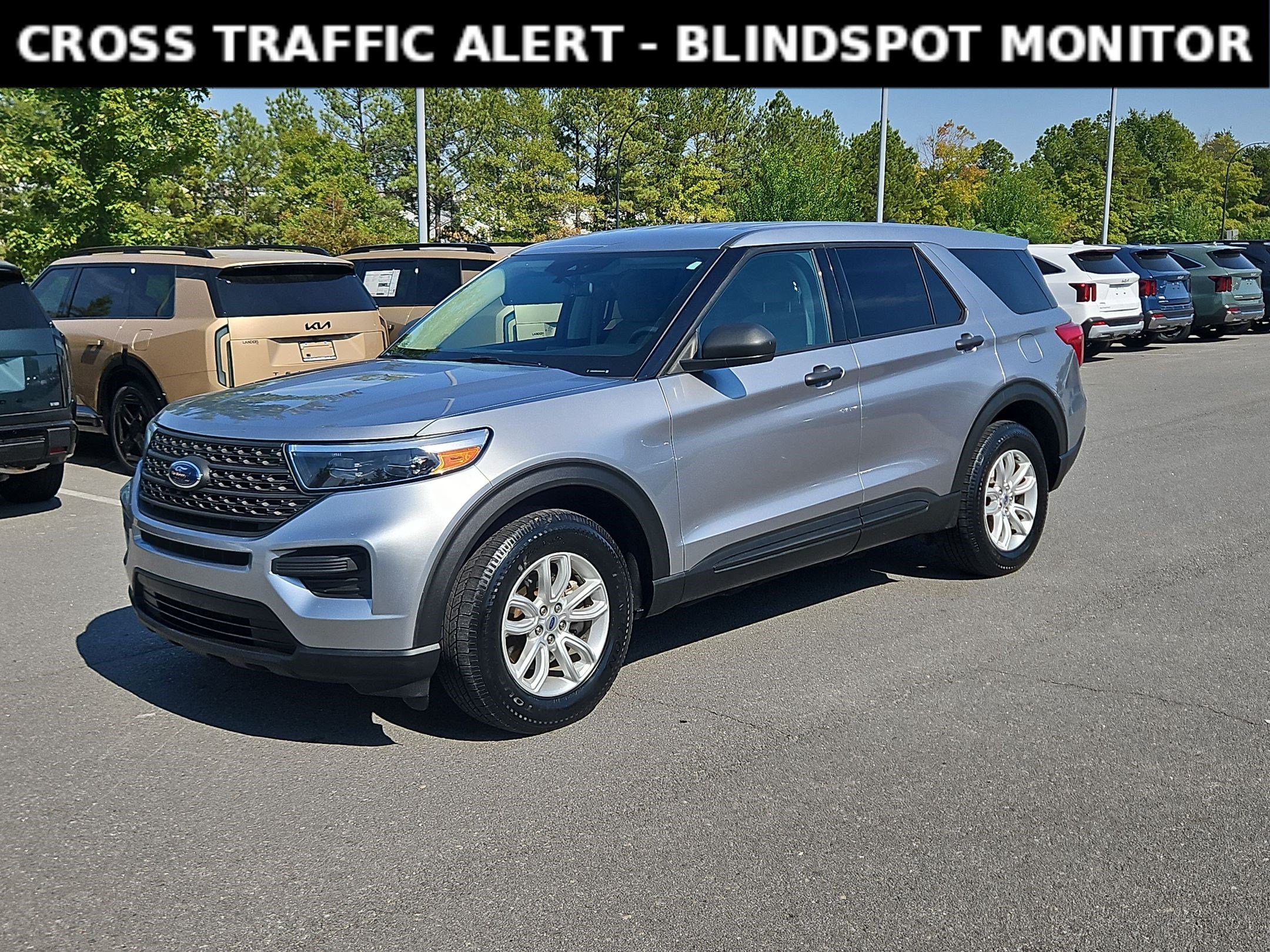 Used 2021 Ford Explorer 4WD w/ Class III Trailer Tow Package image 3