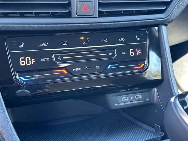 Used 2025 Volkswagen Jetta Sport image 23