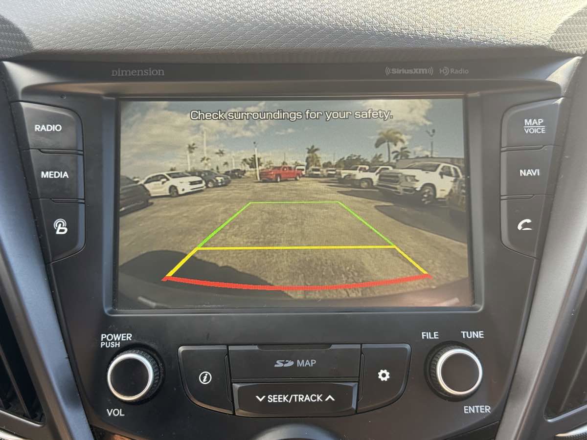 Used 2016 Hyundai Veloster Turbo w/ Option Group 04 FWD image 31