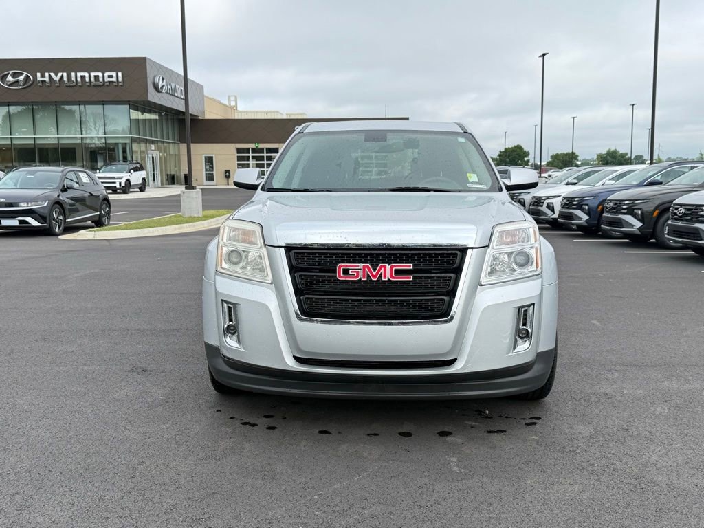 Used 2011 GMC Terrain SLE FWD image 2