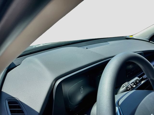 New 2026 Kia Niro LX FWD image 9