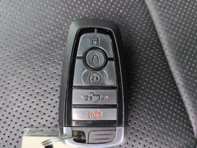 Used 2023 Ford F150 Platinum AWD/4WD image 33