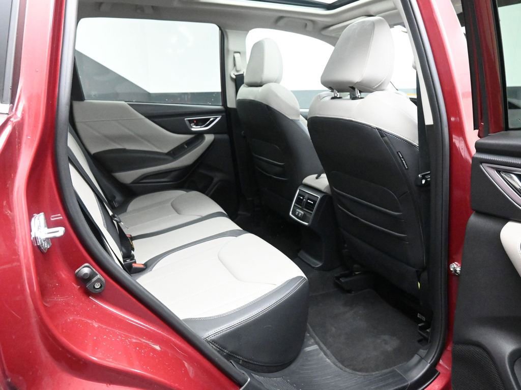 Used 2024 Subaru Forester Limited image 23