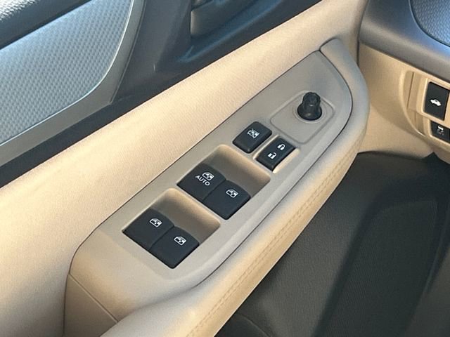 Used 2015 Subaru Legacy 2.5i image 12