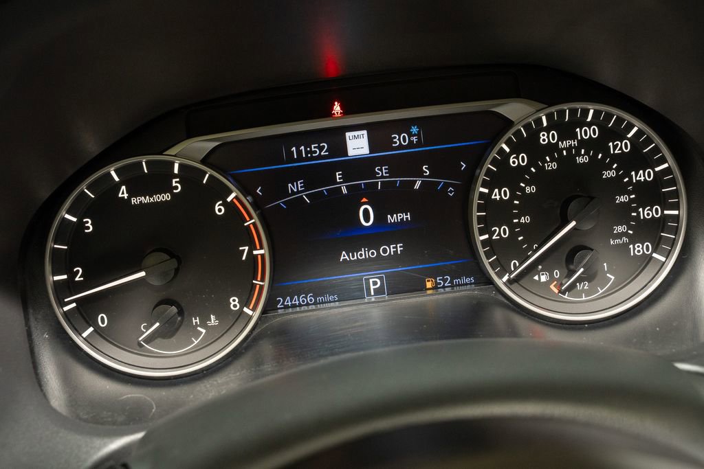 Certified 2024 Nissan Altima 2.0 SR image 19