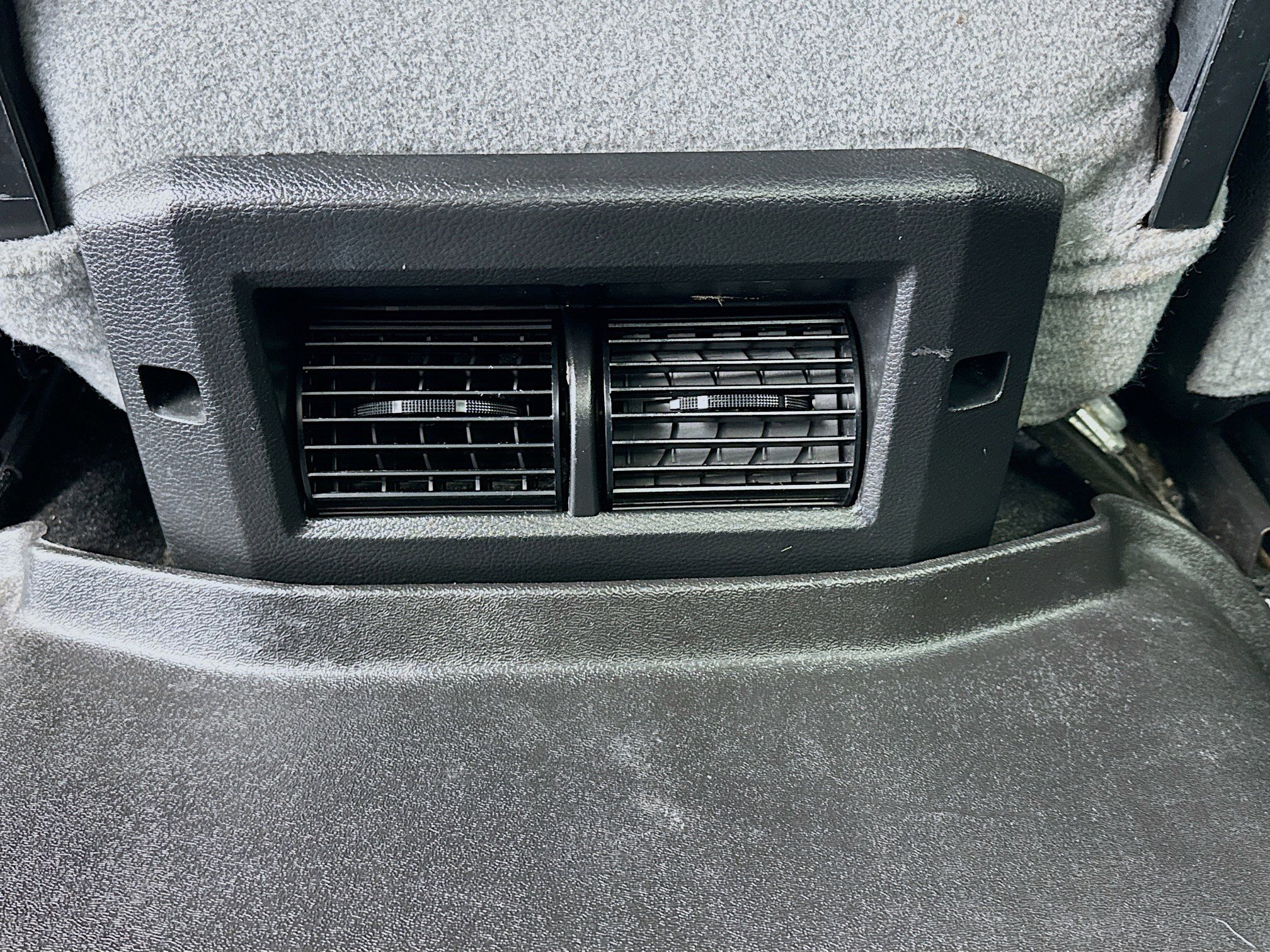 Used 2018 RAM 1500 Express w/ Black Ram 1500 Express Group image 16