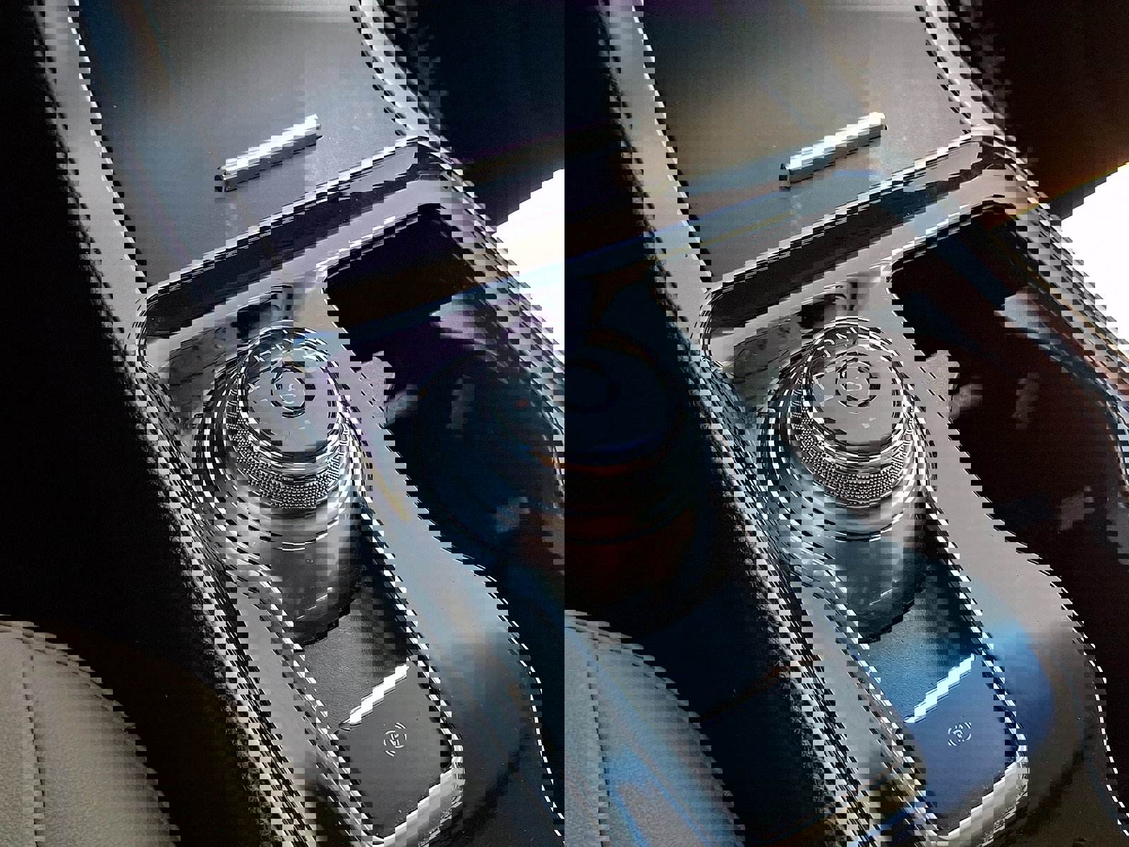 Certified 2019 Ford Edge SEL w/ Equipment Group 201A image 16