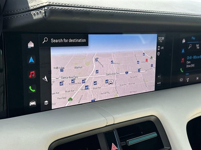 Used 2022 Porsche Taycan 4S image 13