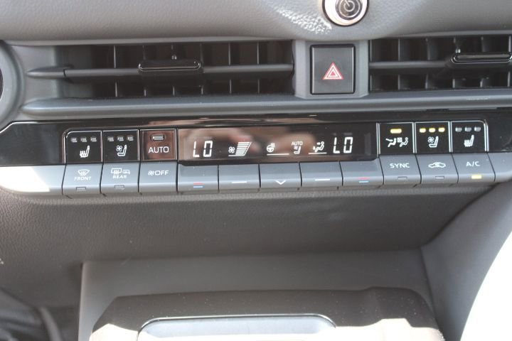 Used 2024 Toyota Crown w/ Advanced Technology Package AWD/4WD image 15