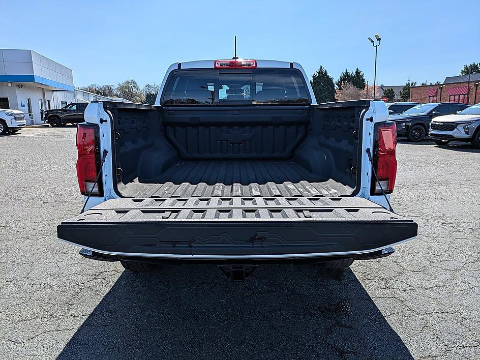 Used 2025 Chevrolet Colorado Z71 image 27