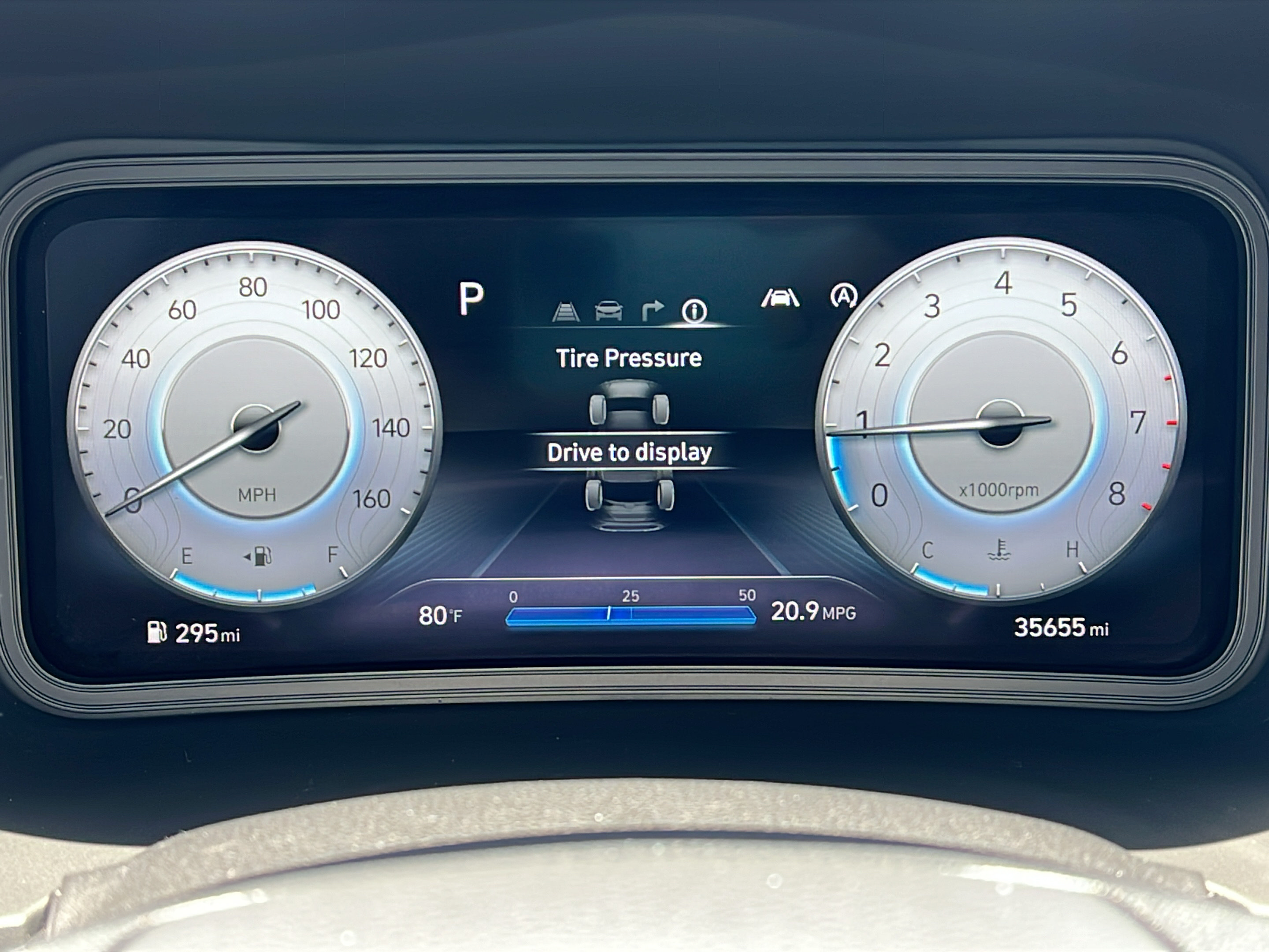 Certified 2022 Hyundai Kona Limited w/ Cargo Package FWD image 24