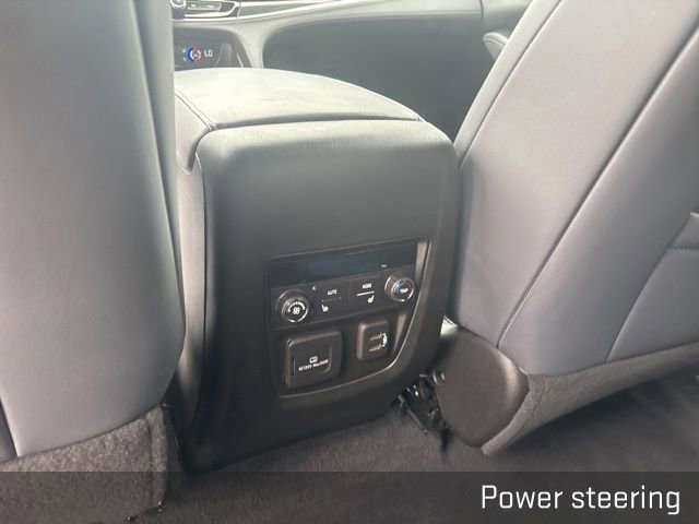 Used 2024 Buick Enclave Premium image 31