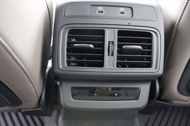 Certified 2025 Audi Q5 Premium w/ Convenience Package AWD/4WD image 40
