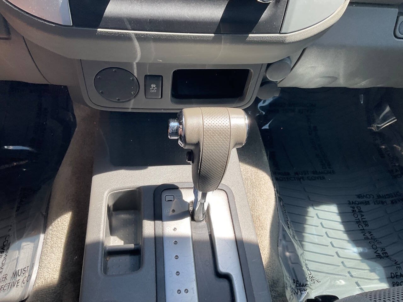Used 2015 Nissan Frontier S RWD image 17