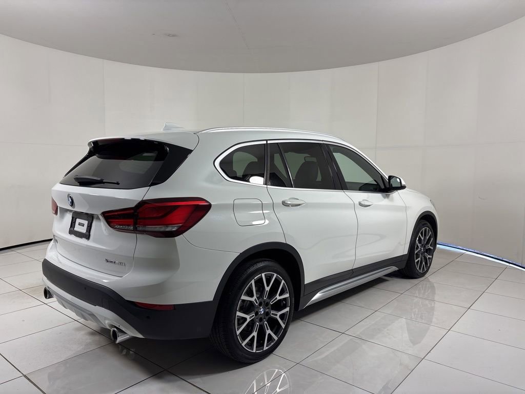 Used 2021 BMW X1 xDrive28i w/ Convenience Package AWD/4WD image 5