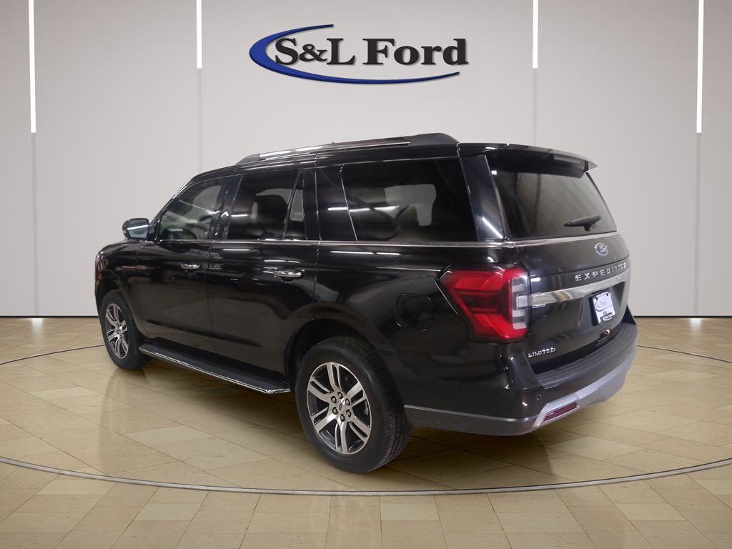 Certified 2022 Ford Expedition Limited AWD/4WD image 3