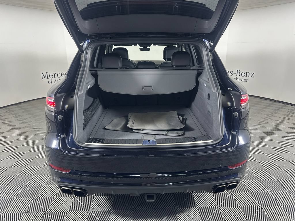 Used 2020 Porsche Cayenne Turbo AWD/4WD image 18